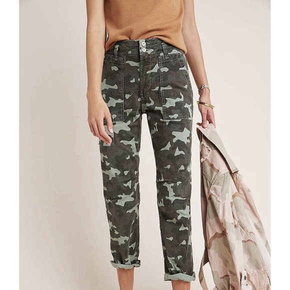 Anthropologie Pants - Anthropologie The Wanderer Camo Cargo Pants Womens 27 Utility Military Straight